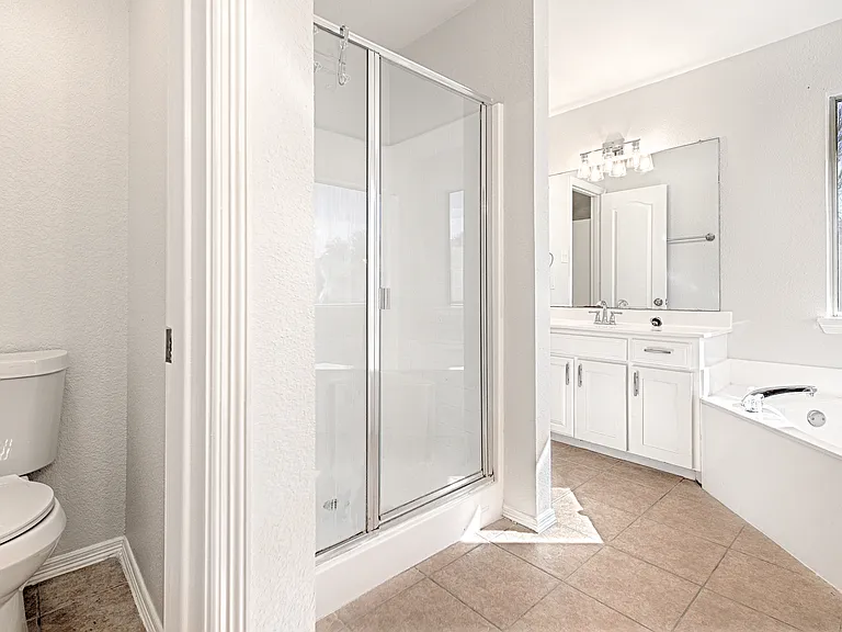 8124 Jolie Dr — Photo 15