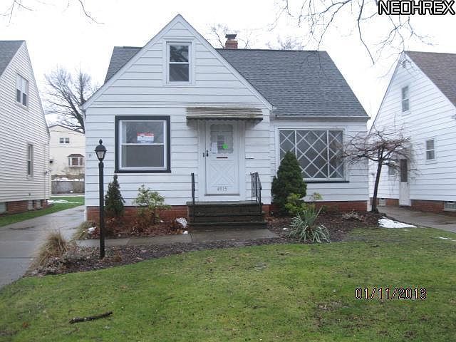 1st image of 4915 Grantwood Dr