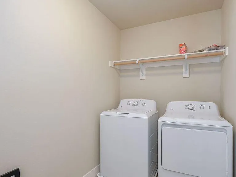 14635 NW Cosmos St — Photo 10