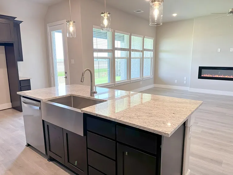 9625 Westchester Ln — Photo 6