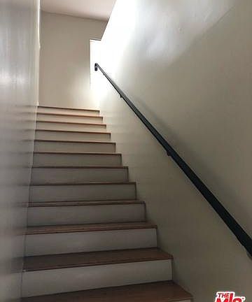 4th image of 5008 Rosewood Ave APT B