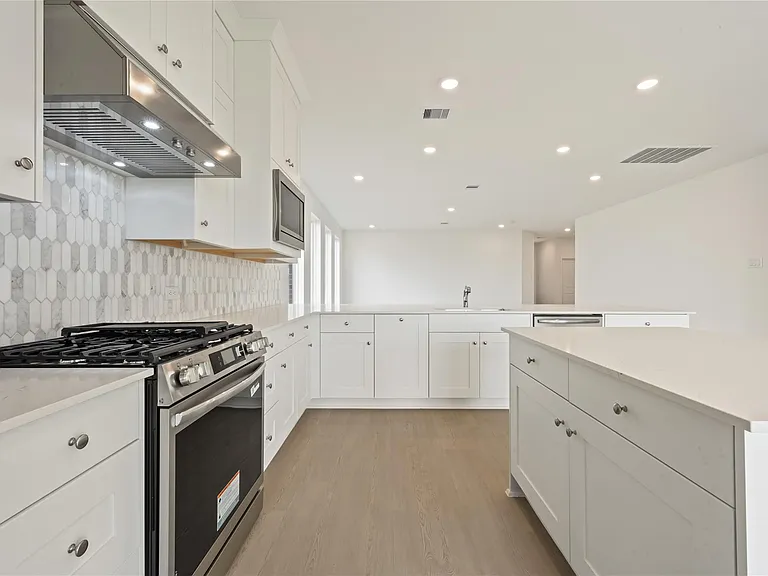 31711 Wild Meadow Dr — Photo 11