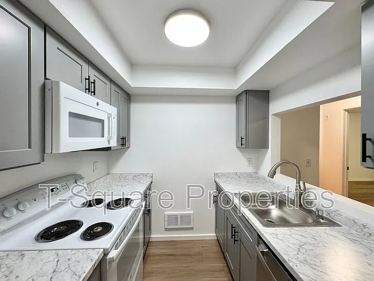 225 164th St SE #203 — Photo 1
