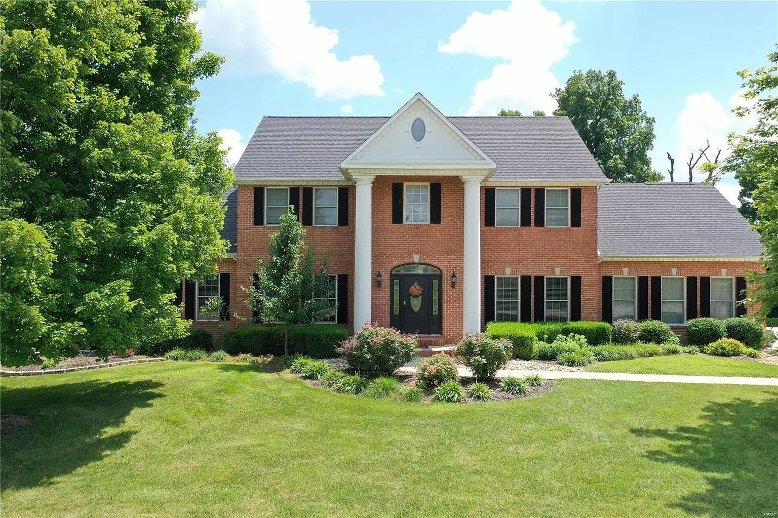 1653 Lancaster Dr photo 1