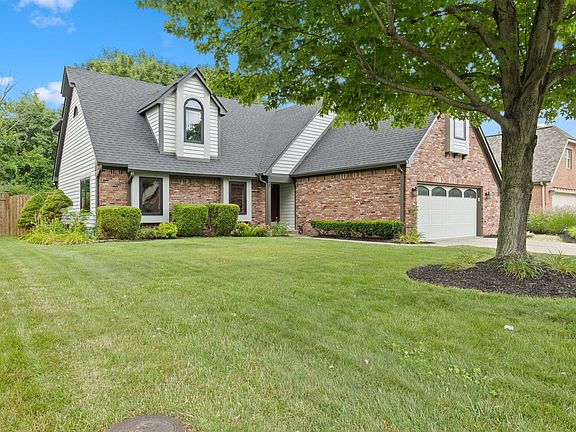 3rd image of 7629 E Pinesprings East Dr