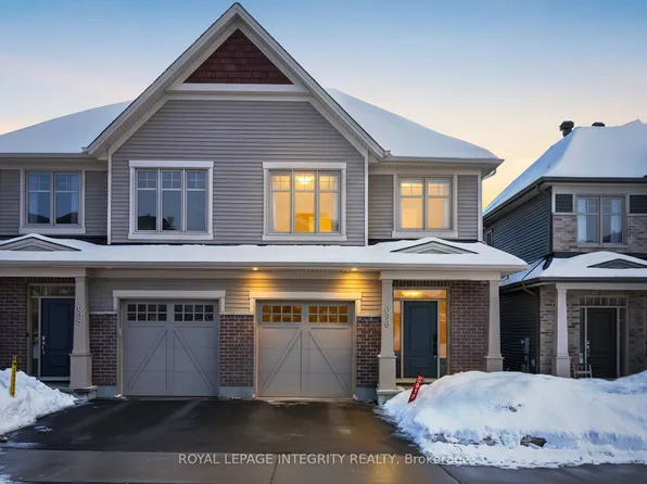 696 Vivera Pl, Ottawa, ON K2S 2N1