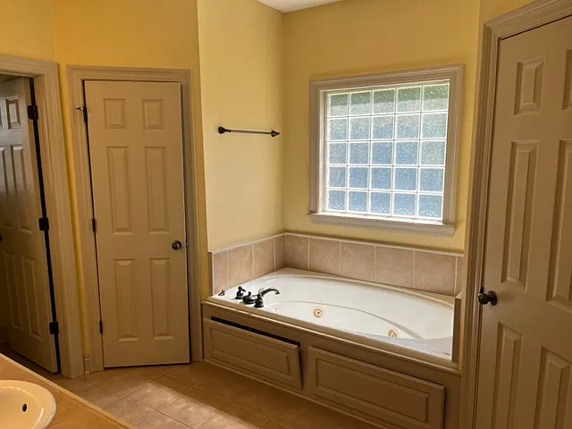 22 Sunline Dr — Photo 6