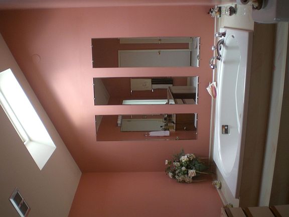 2nd image of 257 Stonegate Cir N