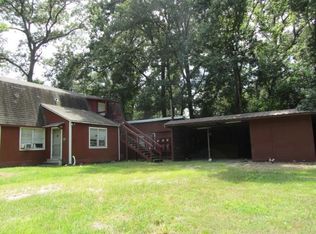 1360 Fish Hatchery Rd, Huntsville, TX 77320