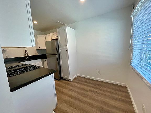 4th image of 1125 S Seaward Ave APT 6