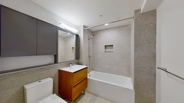 Rented by Bond New York | media 31