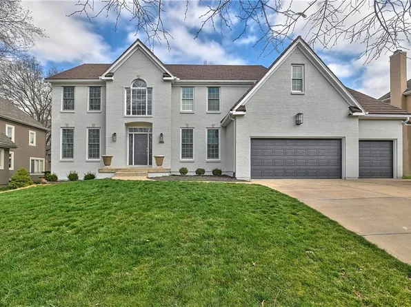 5812 W 147th Pl, Overland Park, KS 66223