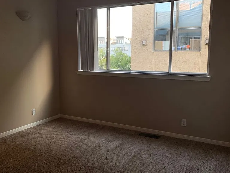 2405 Leon St #101-203 — Photo 10
