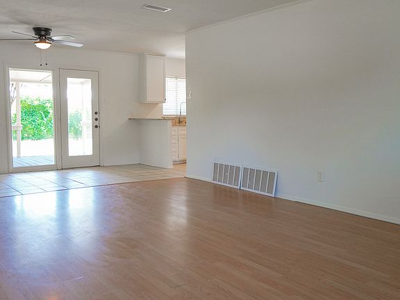 5th image of 5030 Palomino Ln