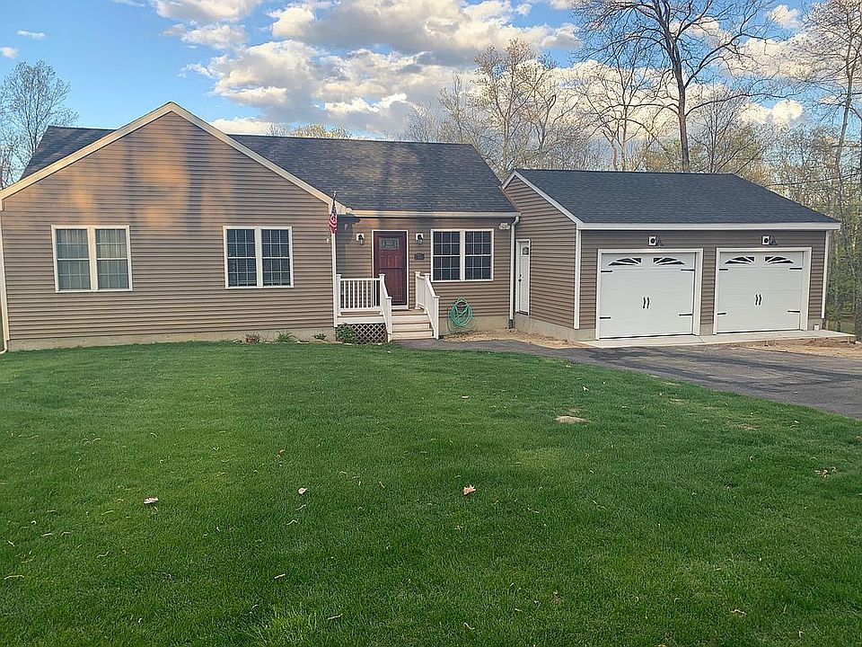 2nd image of 70 Cronin Rd
