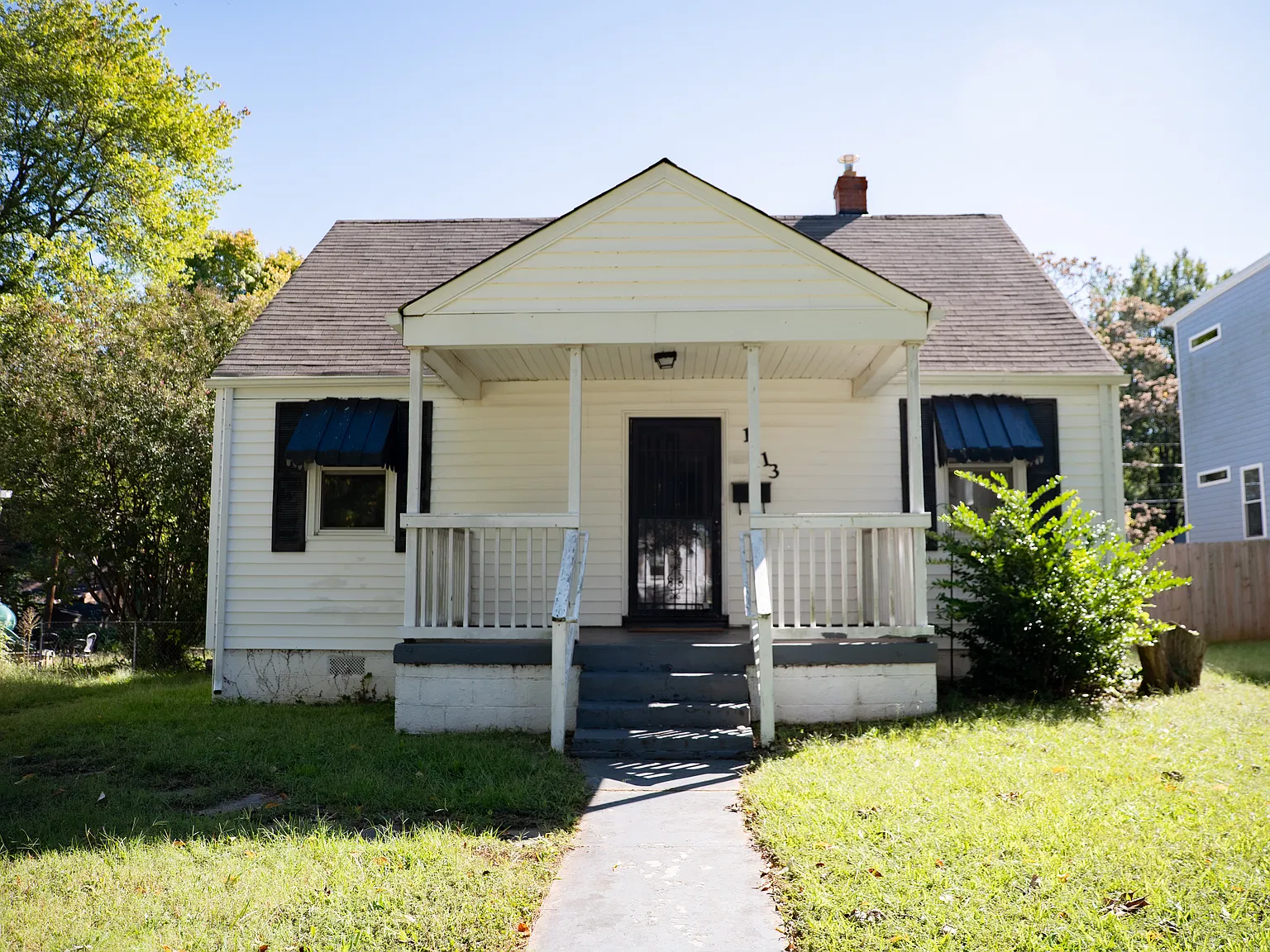 1513 Greenville Ave — Photo 2