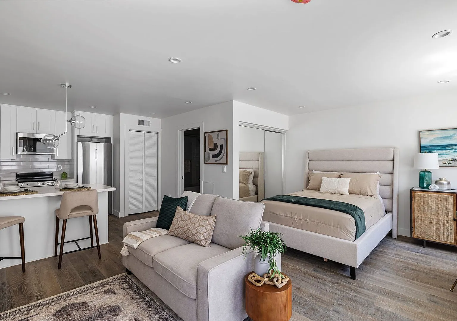 3450 Emerald (312 Calle Miramar LLC) — Photo 1