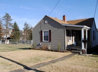 712 Dithridge St, Jeannette, PA 15644