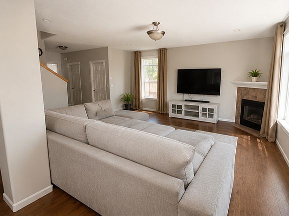 2nd image of 117 NE 150th St