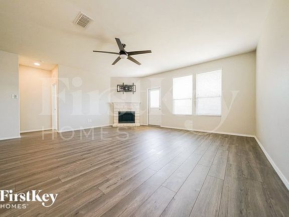 2nd image of 713 Jonius Creek Dr