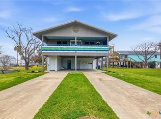 115 W Adams Ave, Port O Connor, TX 77982