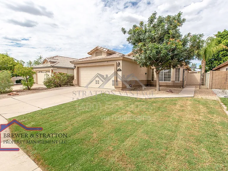 4962 E Holmes Ave — Photo 6