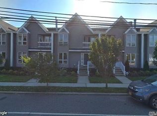 148 I U Willets Rd, Albertson, NY 11507