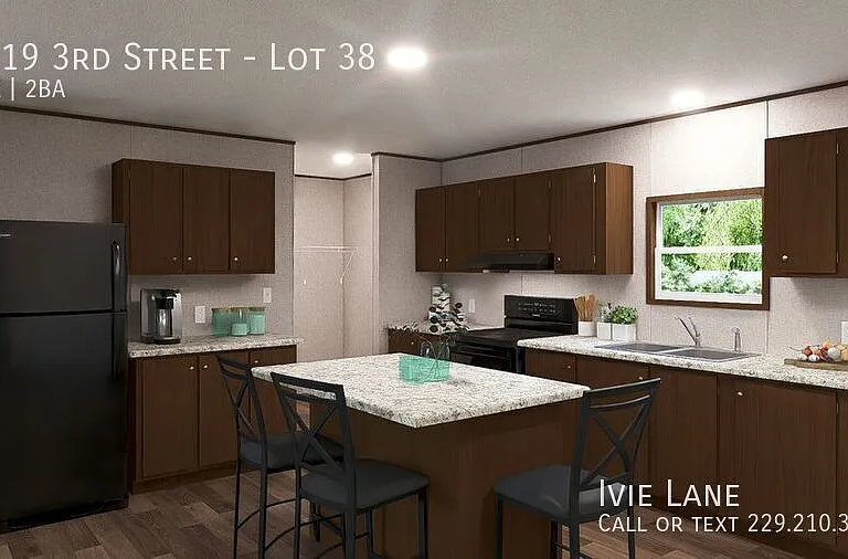 2719 3rd St #38 — Photo 29