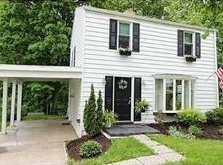 32 Circle Dr, Beaver, PA 15009