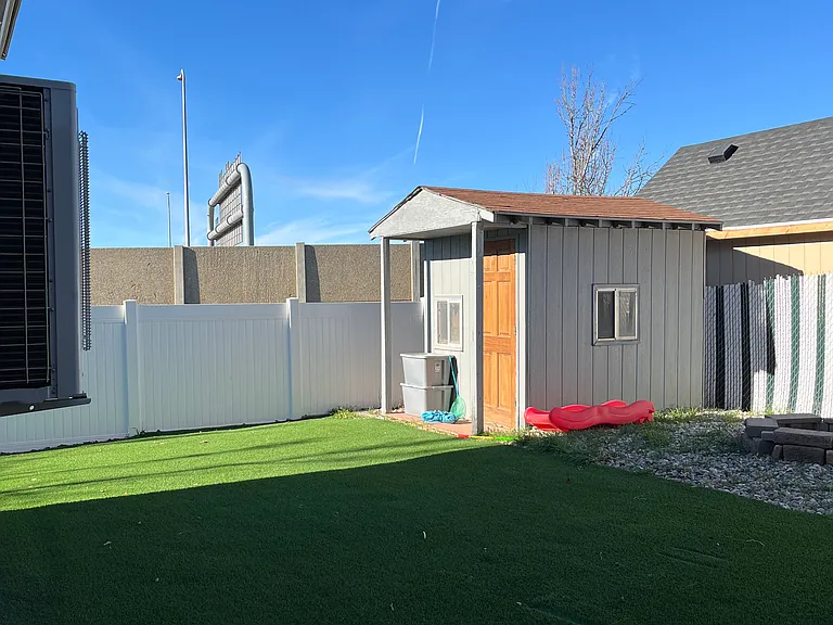 112 W 175 N — Photo 19