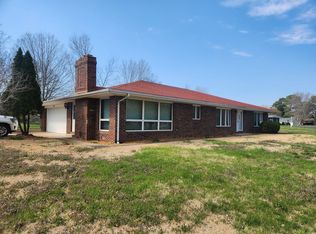 3769 Oxbow Rd, Pinckneyville, IL 62274