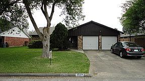 1st image of 2529 22nd Ave N
