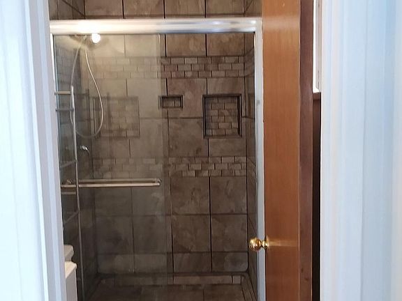 5th image of 545 Le May Ave