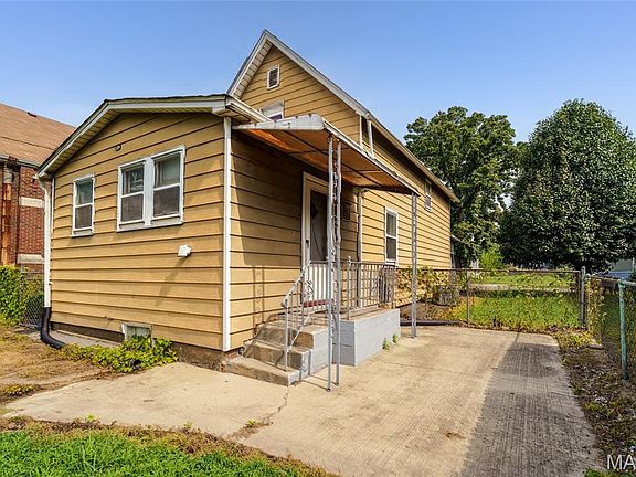 4th image of 2402 E 25th St