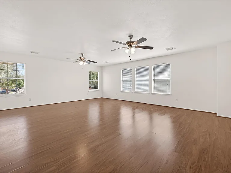 3807 Brook Garden Ln — Photo 30