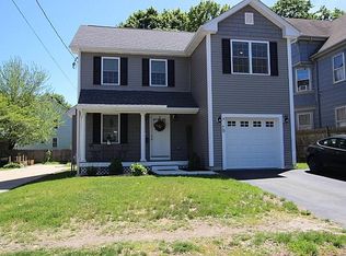 76 Pidge Ave, Pawtucket, RI 02860