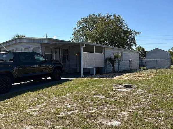 6 Maplehurst Ave, Debary, FL 32713