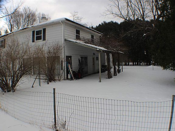 4th image of 502 E Dixon Ave