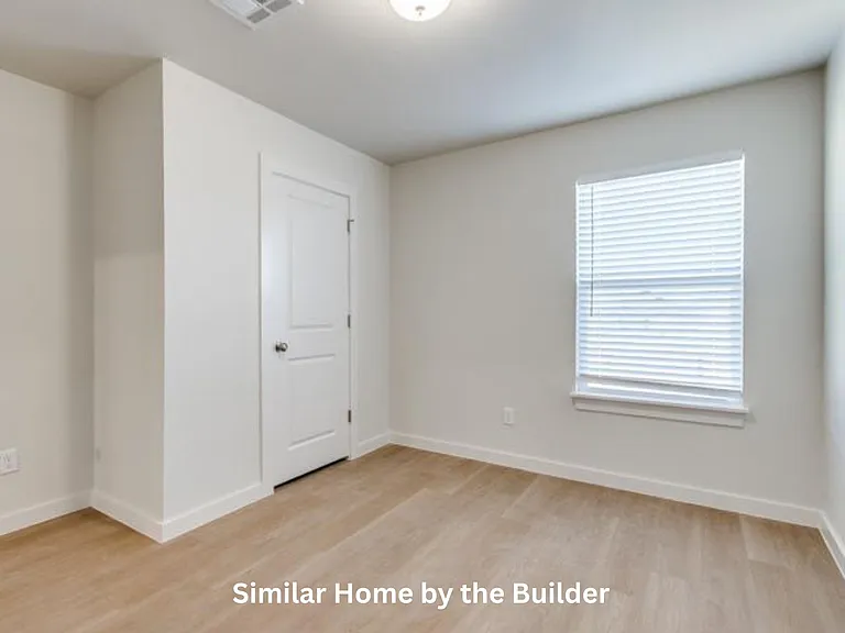1704 Highland Loop — Photo 20