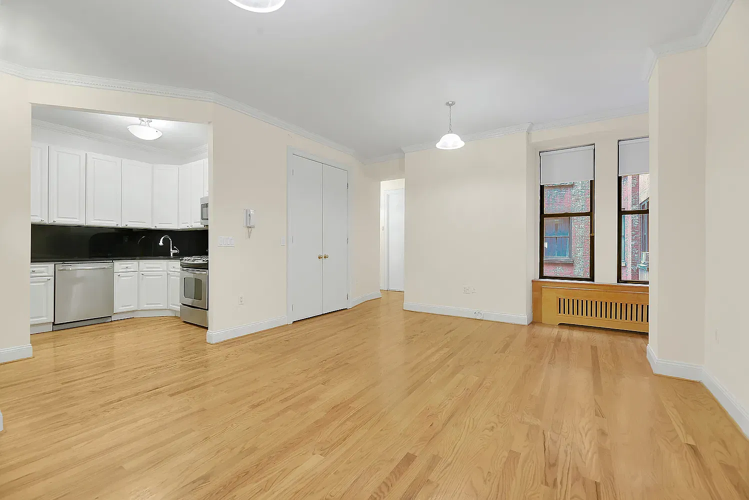 121 Madison Avenue — Photo 2