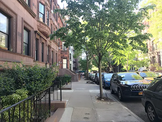 Rented by Douglas Elliman | media 20