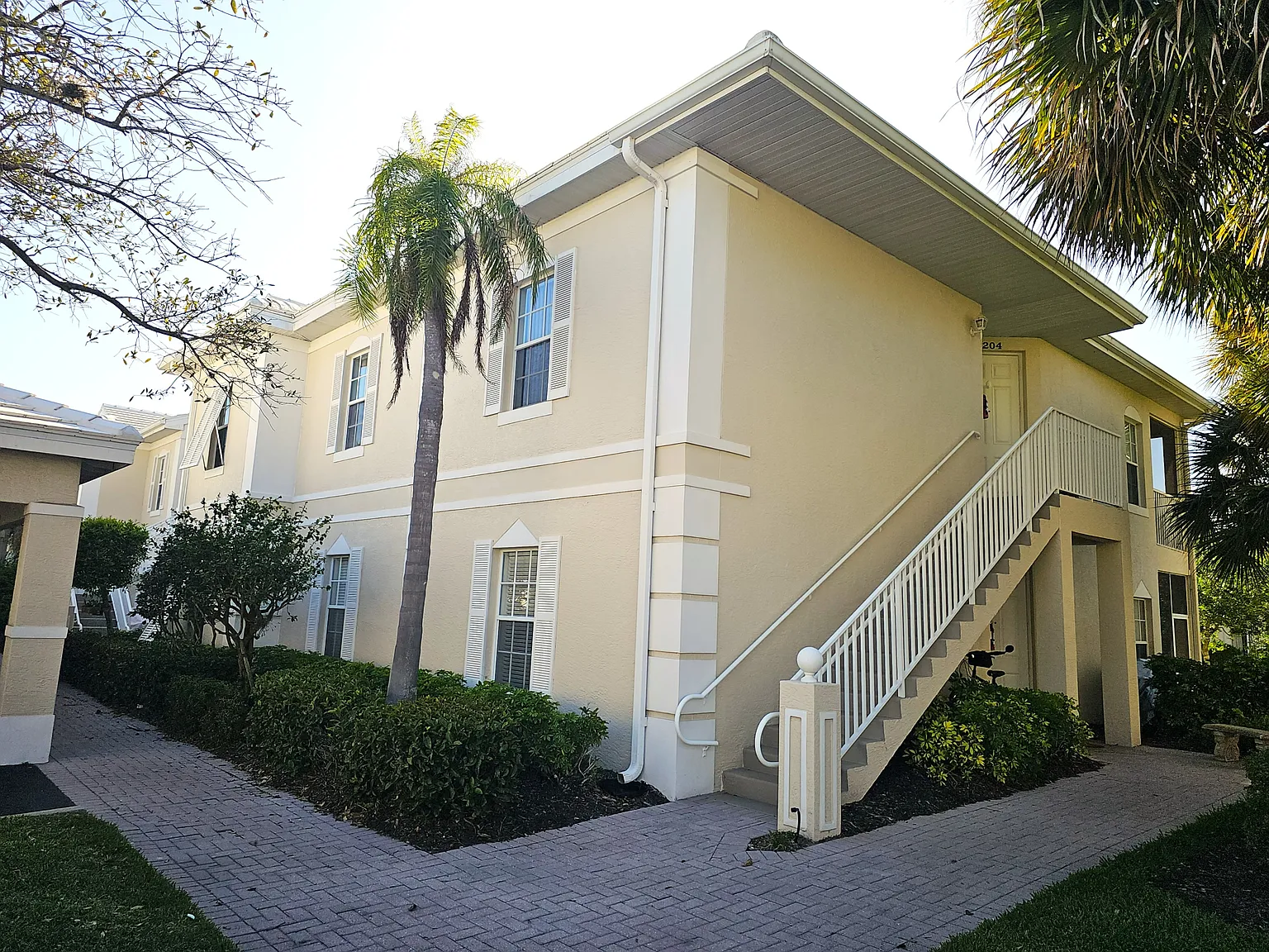 1405 Sweetwater Cove - 204 — Photo 1