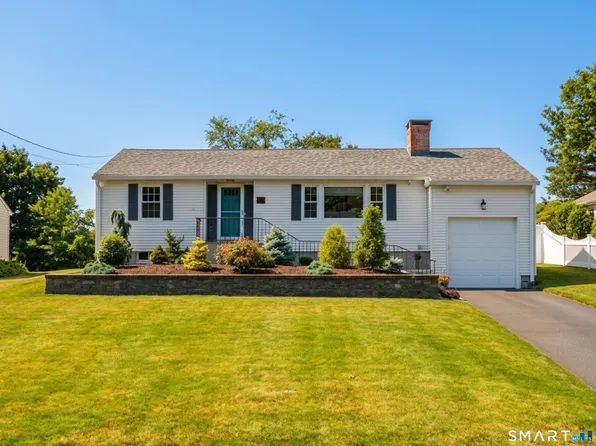 85 Knollwood Road, West Hartford, CT 06110