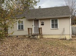 1920 E 84th Ter, Kansas City, MO 64132