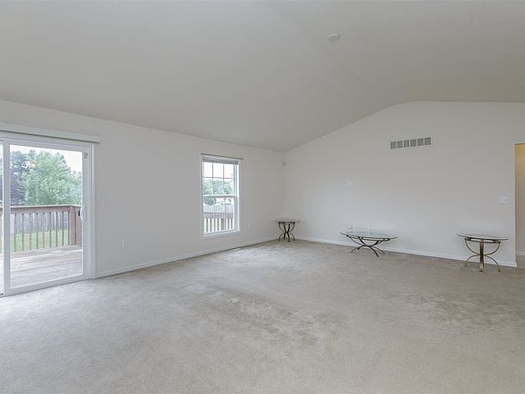 5th image of 1520 Tall Grass Prairie Dr
