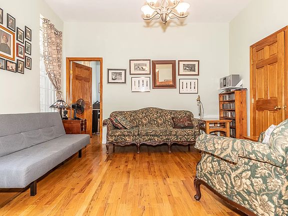 2nd image of 241 W 111th St #3