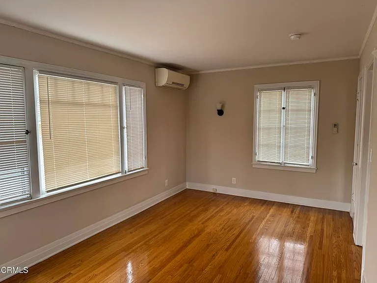 920 Summit Dr — Photo 23