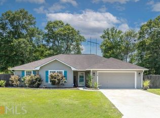 116 Honeysuckle Rd, Kingsland, GA 31548