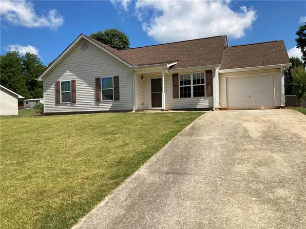 5725 Cottage Ln, Clermont, GA 30527