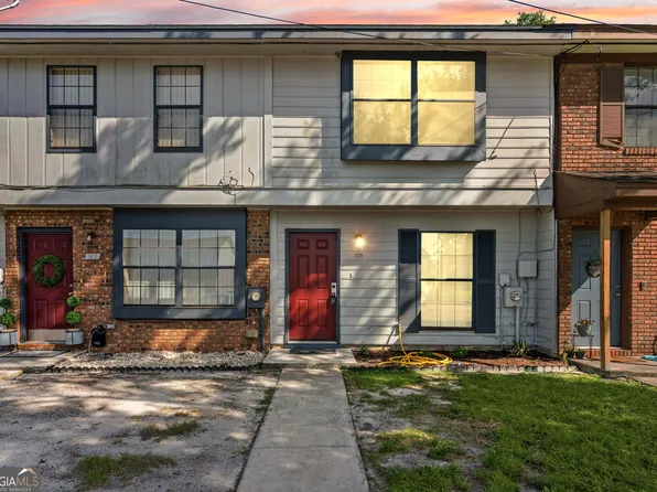 115 Pelican Point Dr, Saint Marys, GA 31558